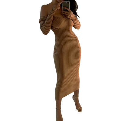 Abito da donna sexy e elegante col colletto in V e spalla lunga