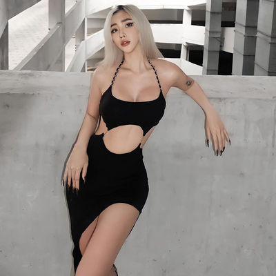 Slit Halter Neck Dress Stile sexy senza schiena Taglio Out Halter Dress Slim