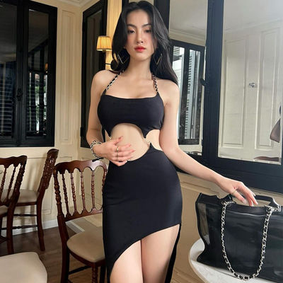 Slit Halter Neck Dress Stile sexy senza schiena Taglio Out Halter Dress Slim
