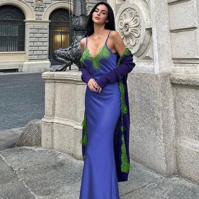 Abito sexy e elegante con lacci V - Collo