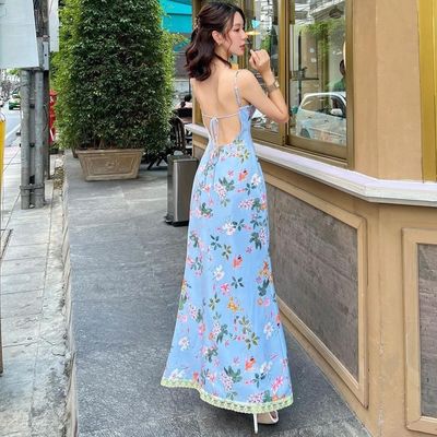 Nuova moda estiva, sexy vestito con lacci senza schiena.