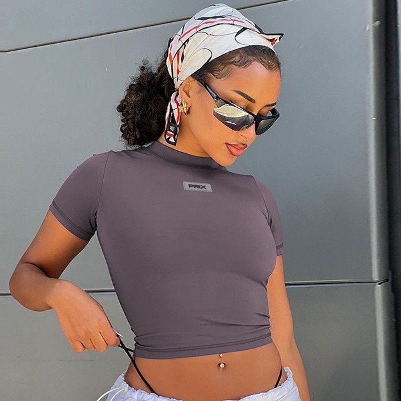 Moda casual sexy T-shirt strette corto snello corretto rotondo collo top crop