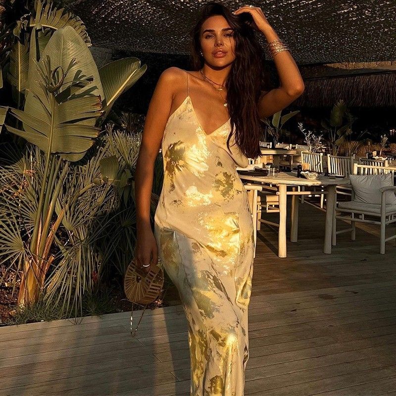 Taglio XL abito sexy con scivolo Moda abito sexy senza schiena oro caldo con scivolo